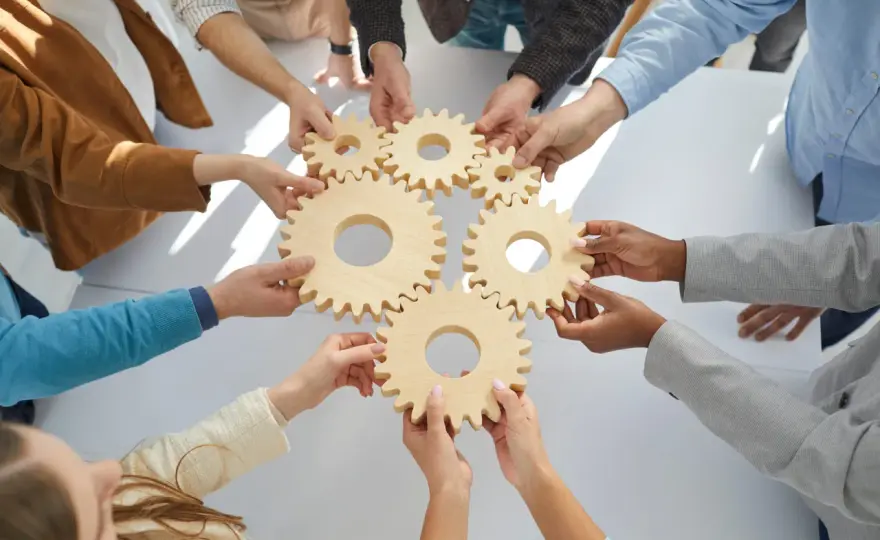 Teamwork & Collaboration Training for UK Managers - A Guide